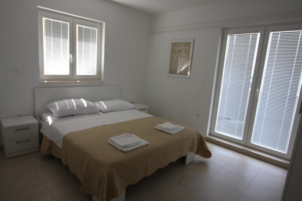 Mimice Bay Apartments Eksteriør bilde