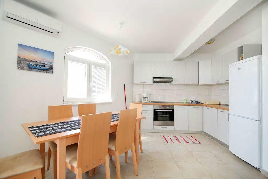 Mimice Bay Apartments Eksteriør bilde